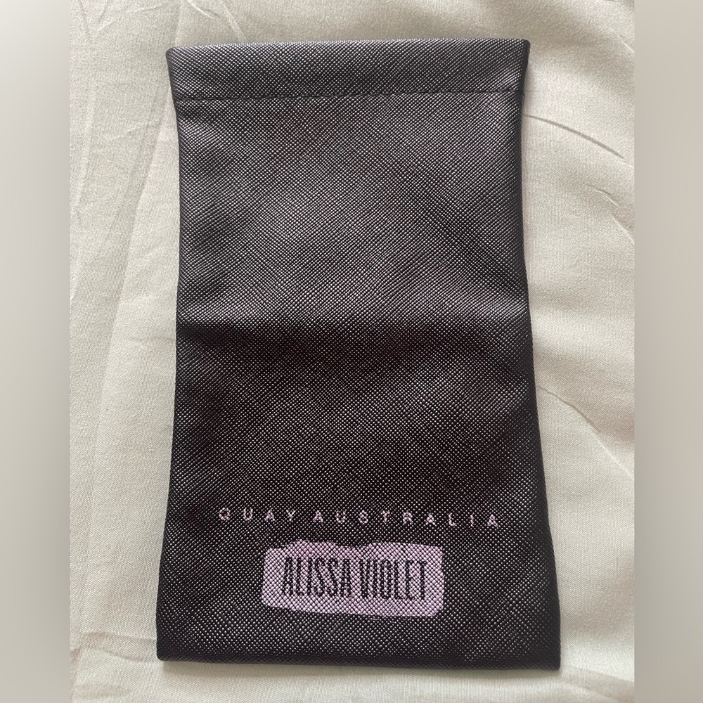 Quay Australia Black Sunglasses Pouch